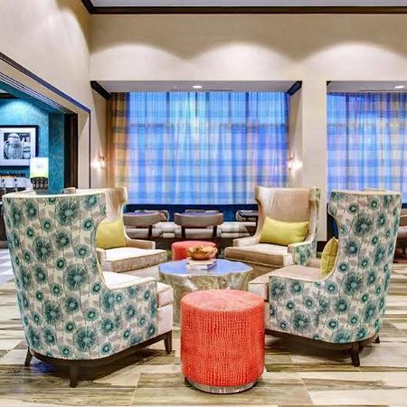 Hampton Inn & Suites By Hilton Atlanta Perimeter דאנוודי מראה חיצוני תמונה